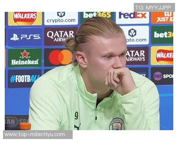 勒沃库森主帅盛赞哈兰德为世界顶级前锋埃切维里状态火热已做好上场准备